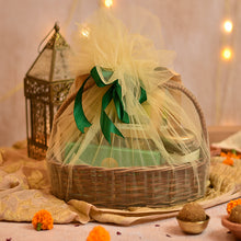 Load image into Gallery viewer, Customise your Gift Hamper!

